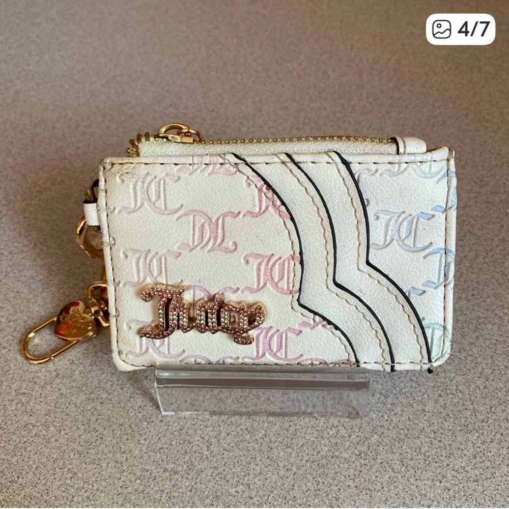 Juicy Couture Multicolor and‎ Gold Key Holder